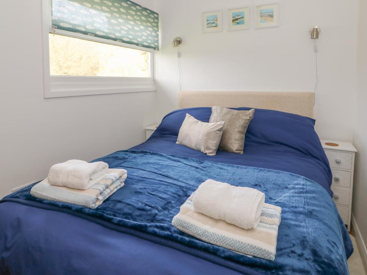 Pebbles Villa Cromer Exterior photo